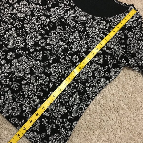 90s Vintage Floral Print Lacy 3/4 Sleeve Top - Picture 15 of 16